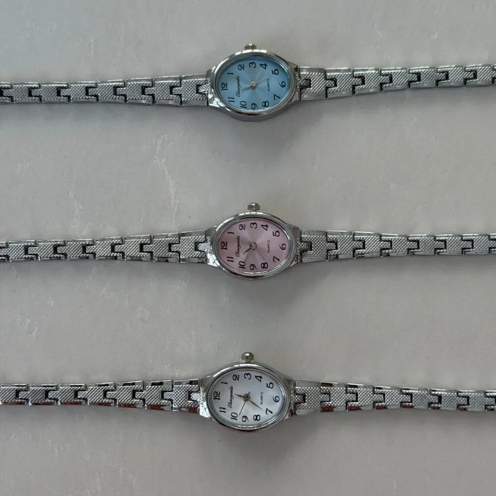 SKU0507‎ Retro Silver/Pink Women Oval Casual Watch Stainless steel + gift bag